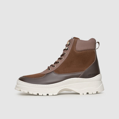 Braune Herren-Stiefel
